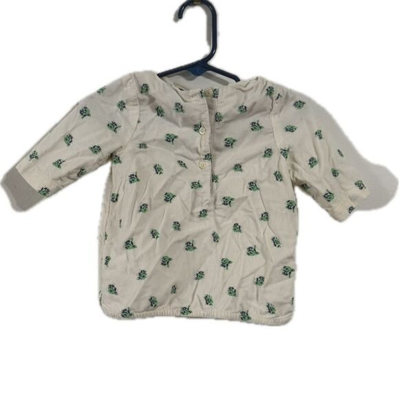 GAP Kids Cream Top with Green Floral Pattern - Picture 2 of 4